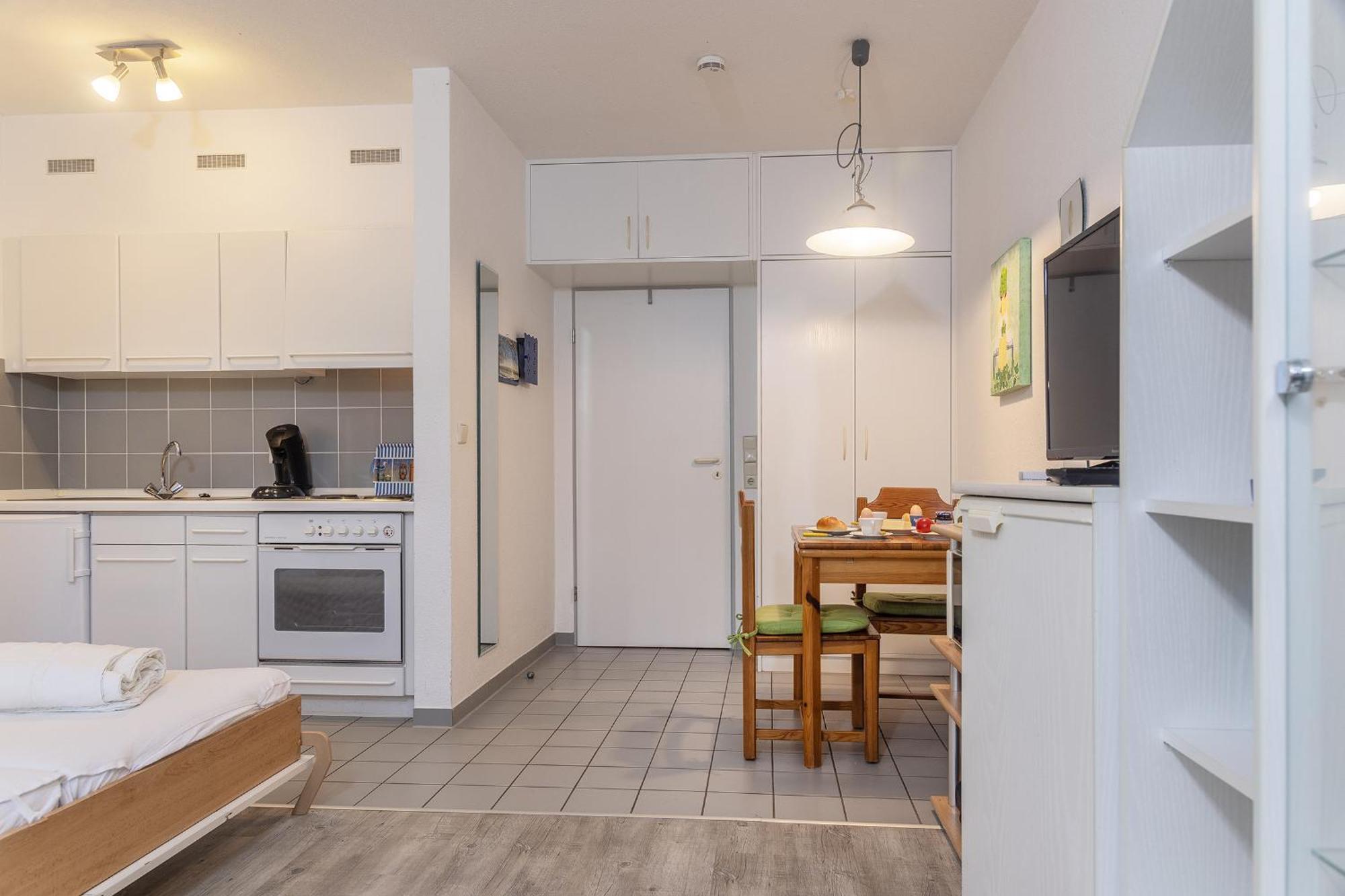 50060... Apartment Харлезил Екстериор снимка